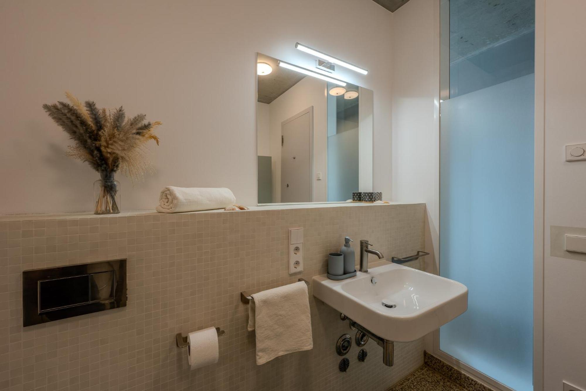 Marina Maisonette Seeblick Mit Pool Und Sauna Bad Saarow Exteriör bild